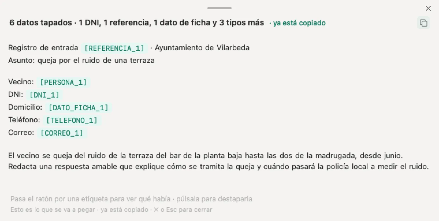 ChatGPT en el ayuntamiento con Nonimo: una queja vecinal inventada con el nombre del vecino, su DNI, el domicilio, el teléfono, el correo y el número de registro tapados, y el ayuntamiento a la vista